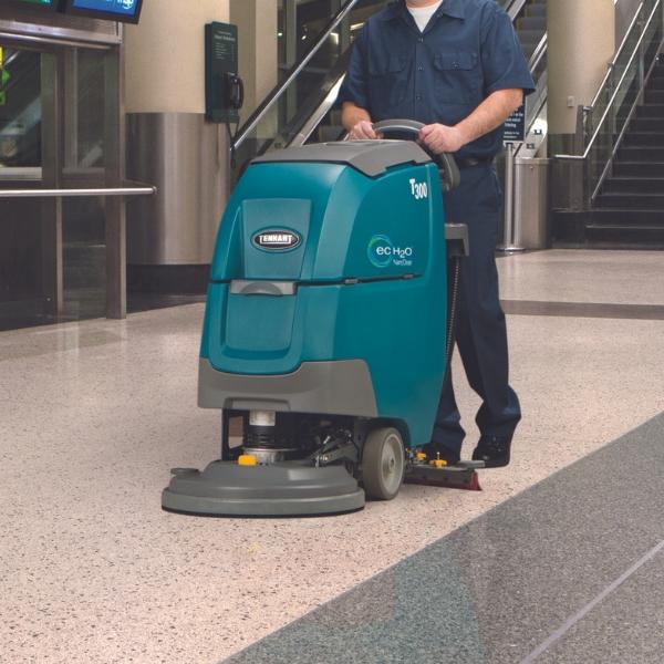 Tennant T300 Dual Disk Scrubber Cleaning Airport
