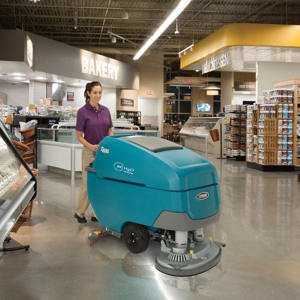 Tennant T600 Supermarket Cleaning